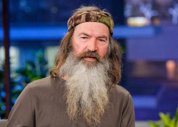 Phil Robertson, ‘Duck Dynasty’ Star And Businessman, Dies At 79